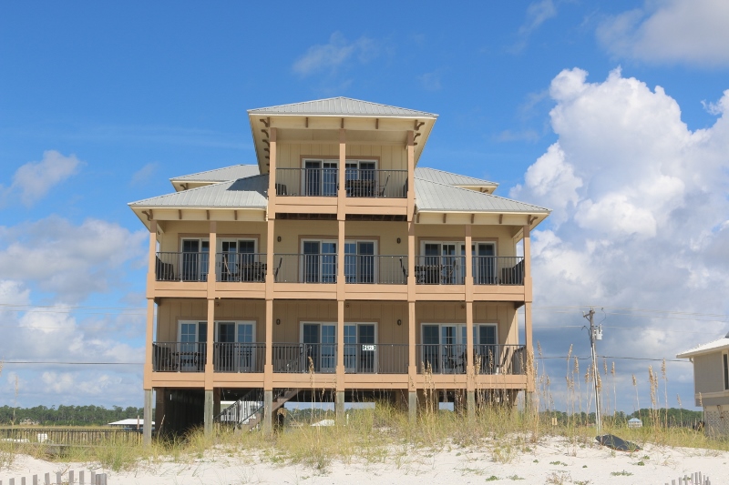 Gulf Shores beach home. Gulf Shores beach house rentals