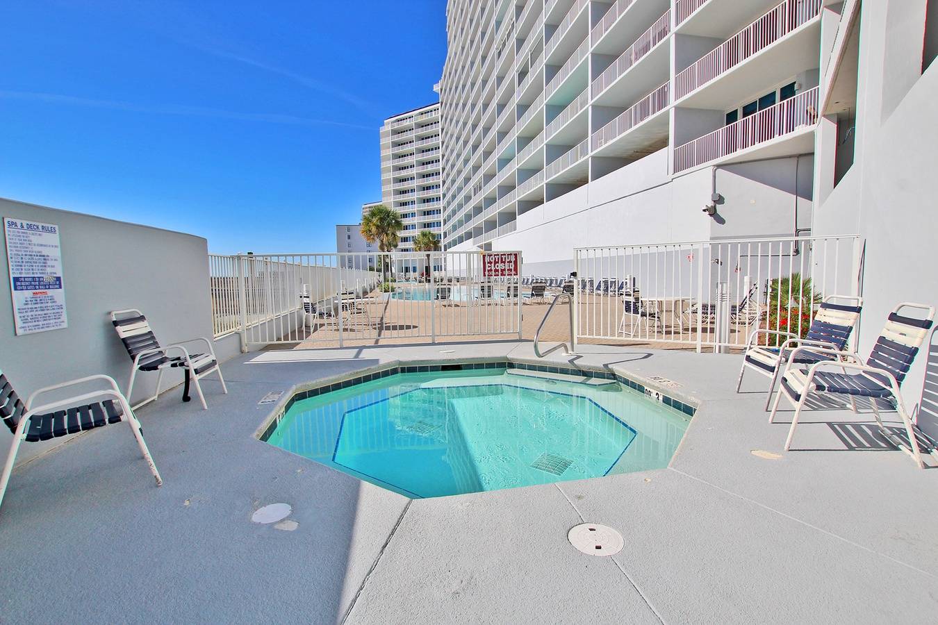 Hot tub on the pool deck at Lighthouse in Gulf Shores Alabama
