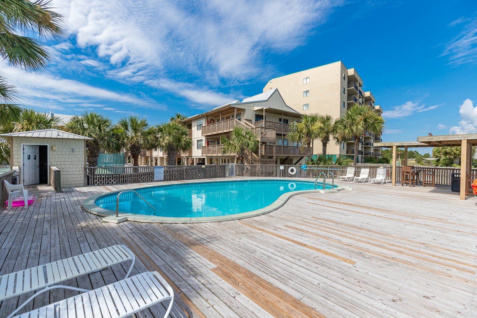 Outdoor pool at Lei Lani in Orange Beach, Alabama