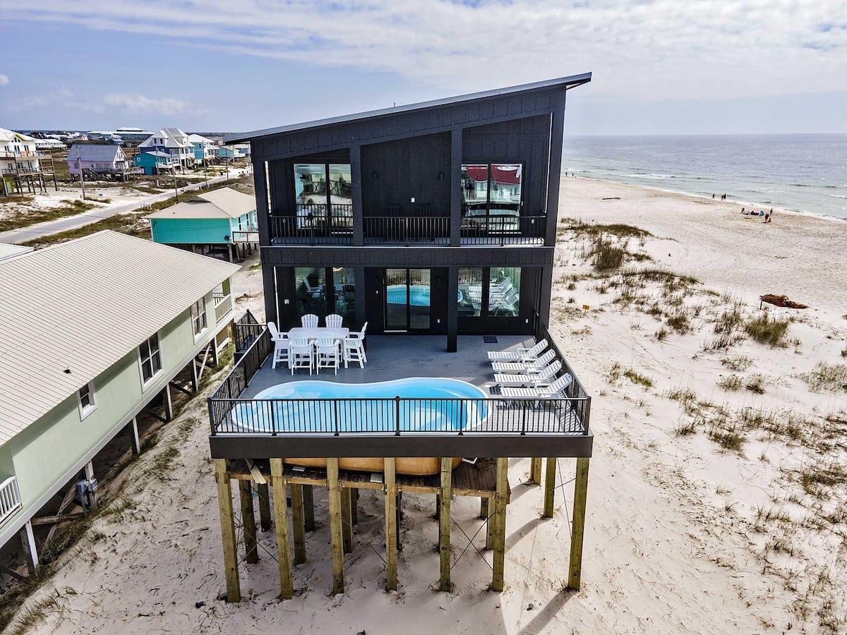 Black beach house with private pool at Black Pearl in Fort Morgan, Alabama