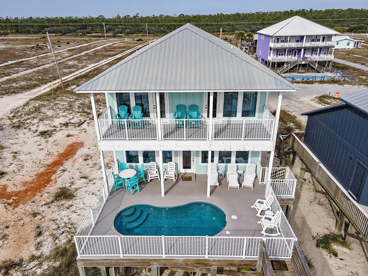 Beach house with private pool at Coast is Clear in Fort Morgan, Alabama