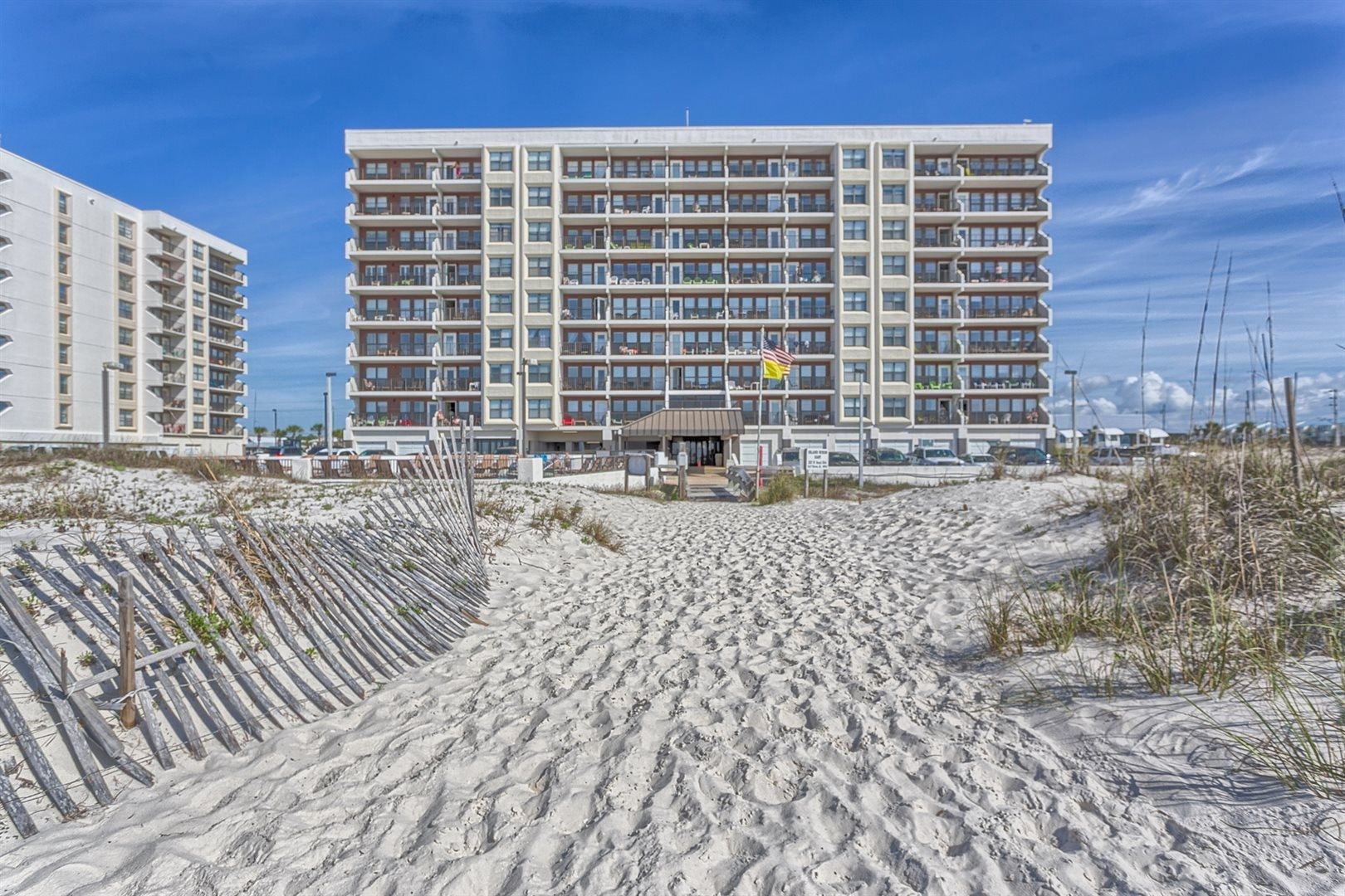 Island Winds East condos in Gulf Shores, Alabama