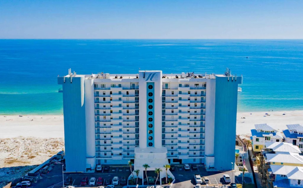 Aerial view of Summerchase condo tower in Orange Beach, Alabama